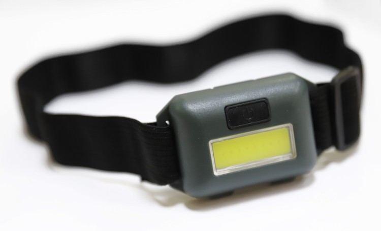 Фонарь налобный LED 5356  (черн.,0,95Вт COB LED, 3 реж, 3XAAA, пласт, кор) Ultraflash